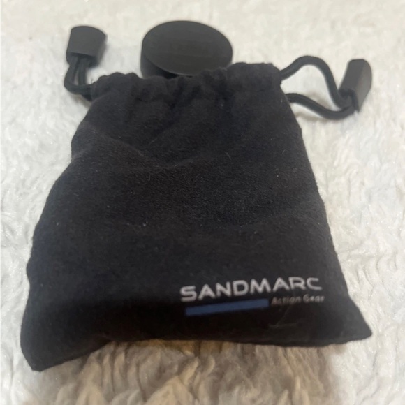 Sandmarc 25mm Macro Lens 10X Action Gear for iPhone/Android - Picture 3 of 5